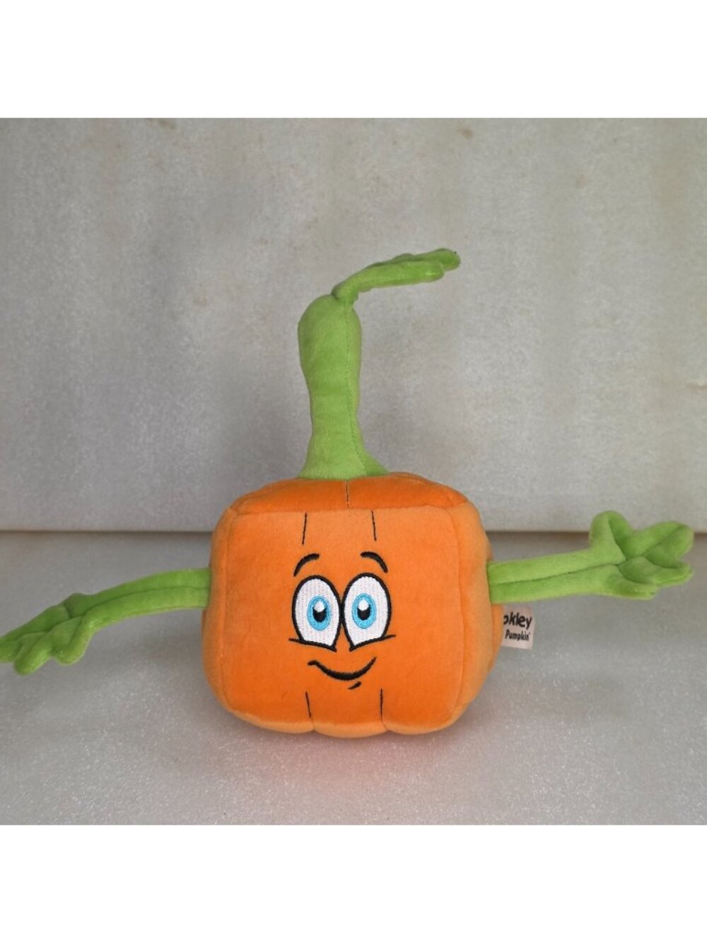 Spookley the Square Pumpkin Commonwealth Toy Plush Sewn Eyes 8" H x 13" L